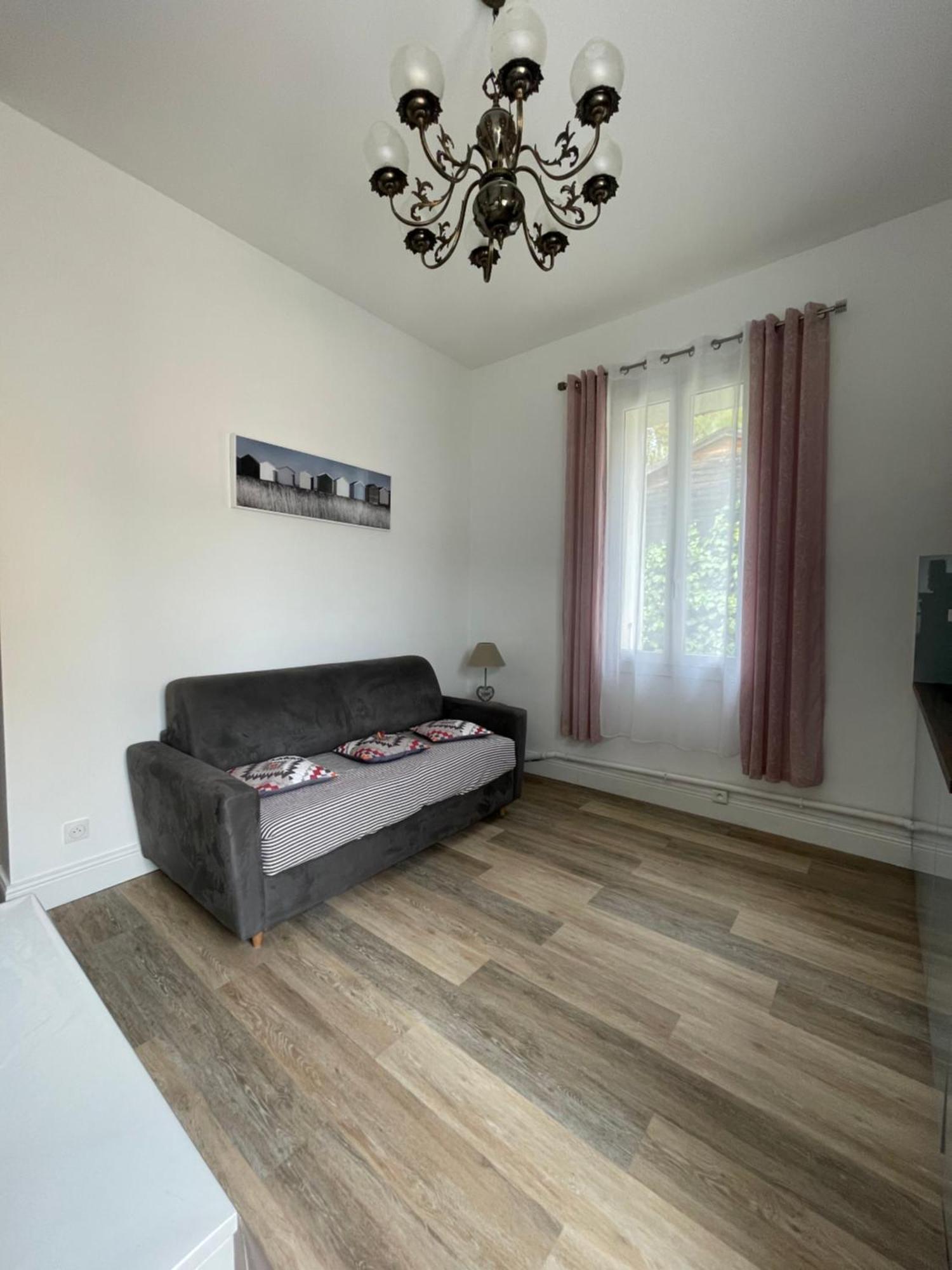 Port De Carry Le Rouet Apartment Exterior photo